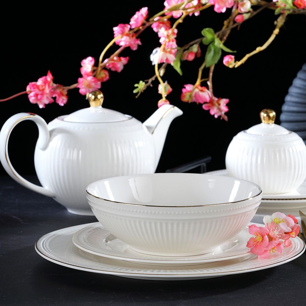 Serwis obiadowo kawowy porcelanowy na 12 osób EUNICE