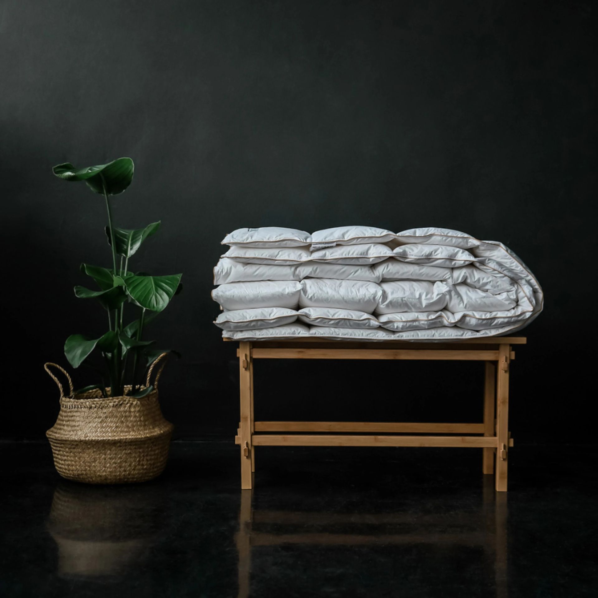 Kołdra Curem Termoregulująca 220x200 cm 100% bawełna o satynowym splocie, 100% polski puch gęsi