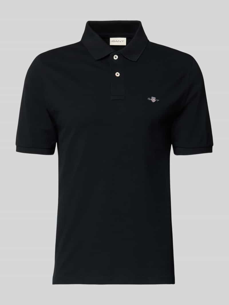 Koszulka polo o kroju slim fit z wyhaftowanym logo