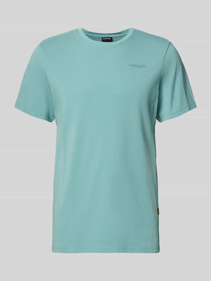 T-shirt o kroju slim fit z wyhaftowanym logo