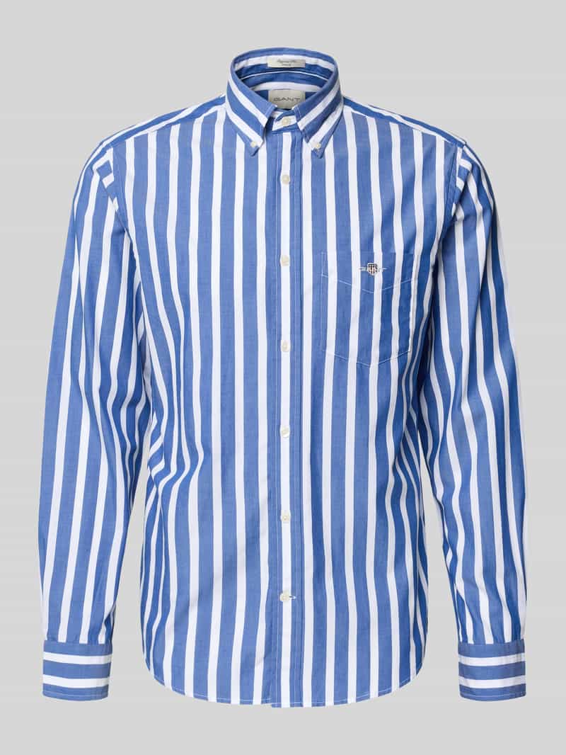 Koszula casualowa o kroju slim fit z kieszenią na piersi