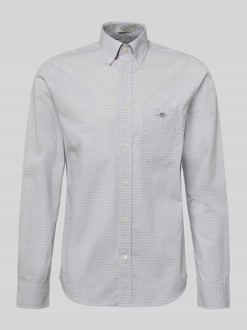 Koszula casualowa o kroju slim fit z wyhaftowanym logo
