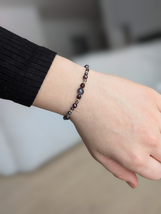 Królewska bransoletka na gumce - iolit, granat, kyanit