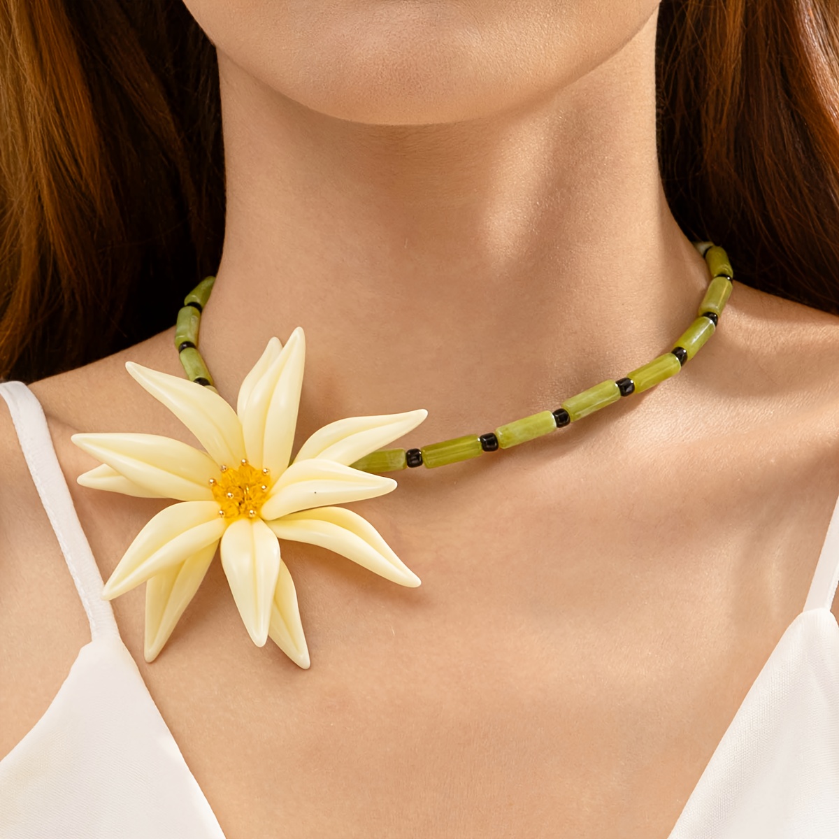 TEMU 1 szt. Elegancki Naszyjnik Damski z Kwiatowym Wisiorkiem i Zielonymi Koralikami – Biżuteria na Imprezy, Ślub, Codzienność – Uniwersalny Dodatek