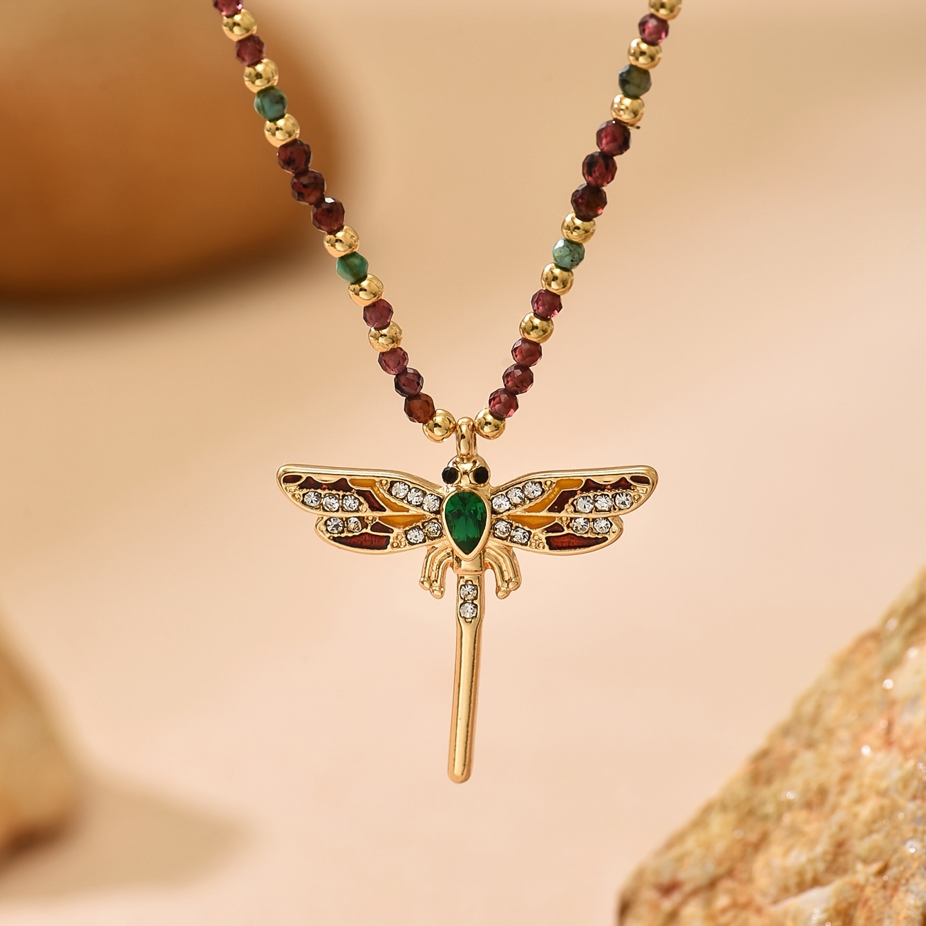 TEMU 1 Naszyjnik Damski w Stylu Boho z Wisiorkiem w Kształcie Ważki, Inkrustowany Naturalnymi Kamieniami/Kryształami, Idealny na Wakacje i Codzienne