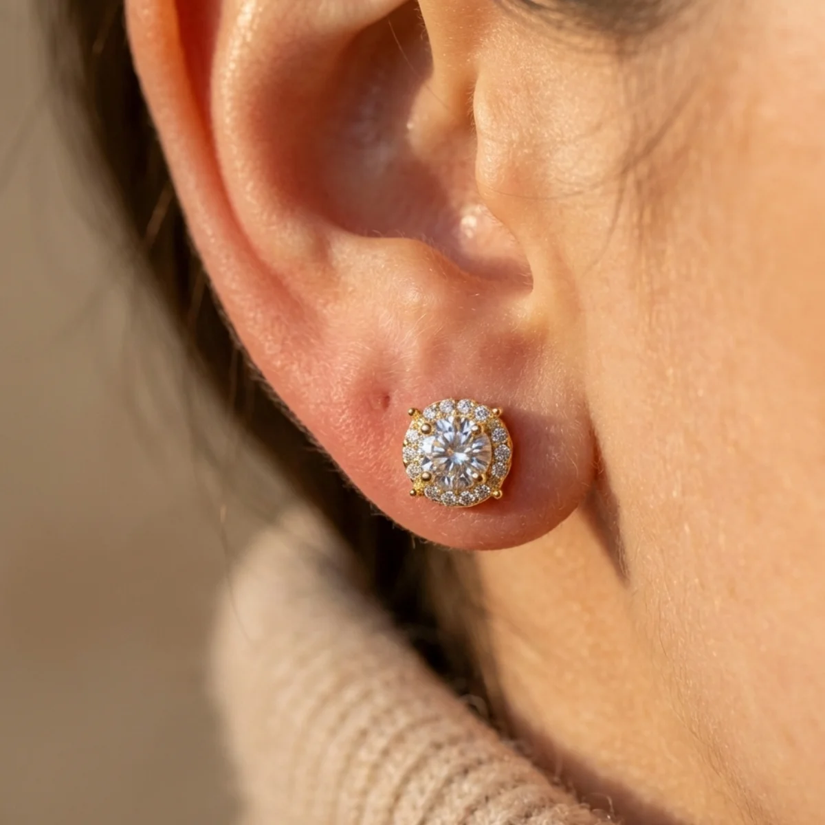 Kolczyki DIAMOND HALO - TIMELESS SPARKLE