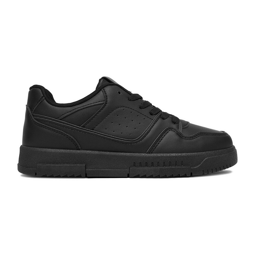 Sneakersy