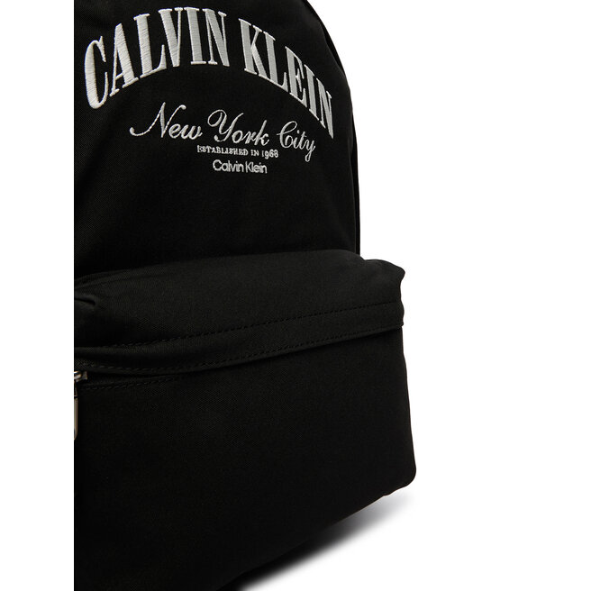 Plecak Calvin Klein Graphic Capsule Round Backpack LV04D3345G Czarny