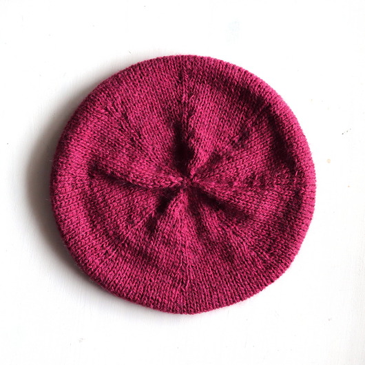 Bordo - beret w stylu francuskim