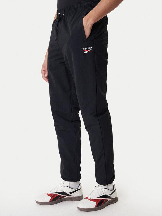 Reebok Spodnie dresowe Barrett RK25552CCM Czarny Regular Fit