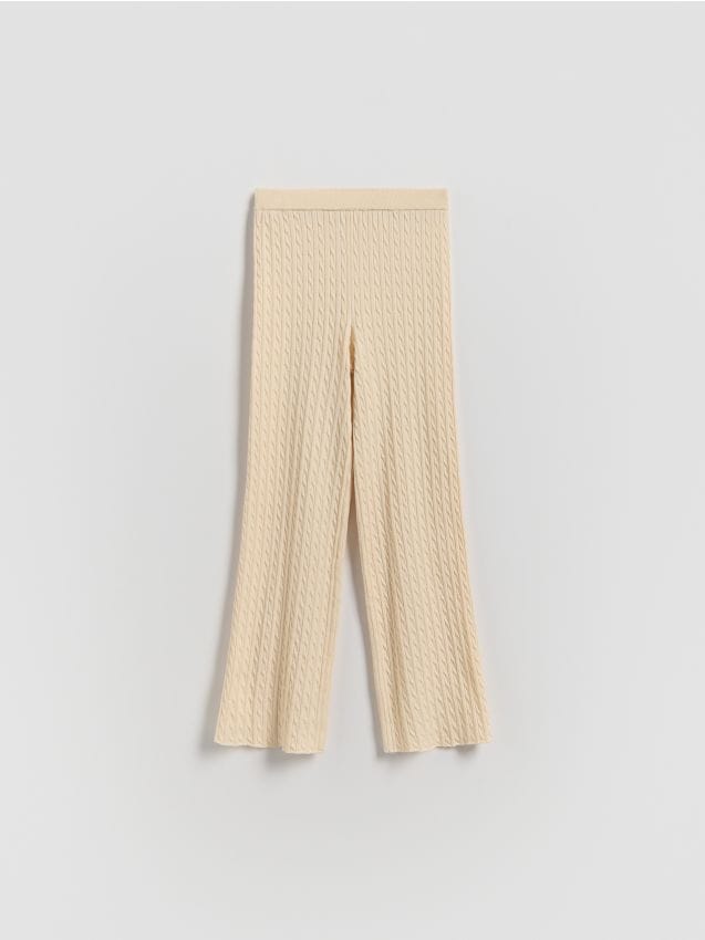 Reserved - Dzianinowe spodnie flare - złamana biel