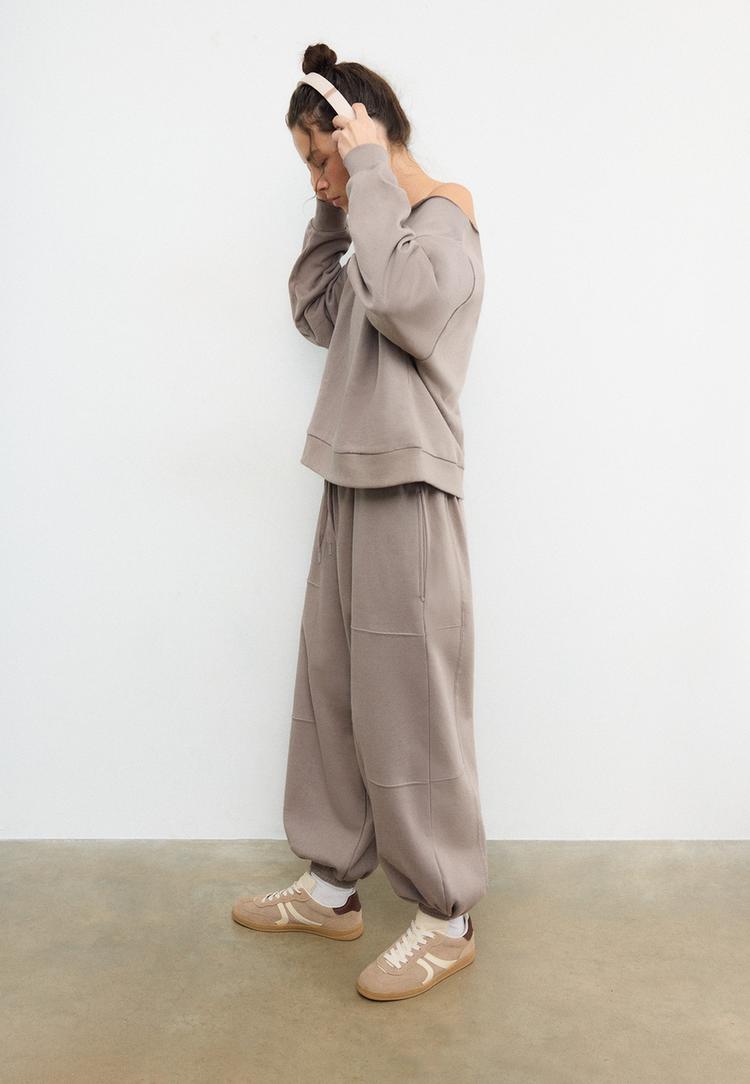 Stradivarius Spodnie jogger balloon z dzianiny dresowej Beżowy XL