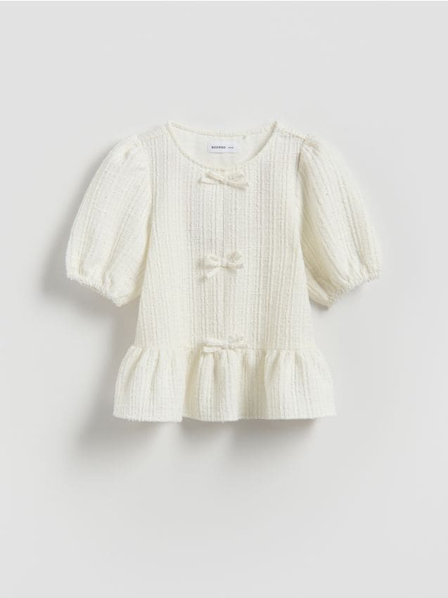 Reserved - Bluzka z baskinką - złamana biel