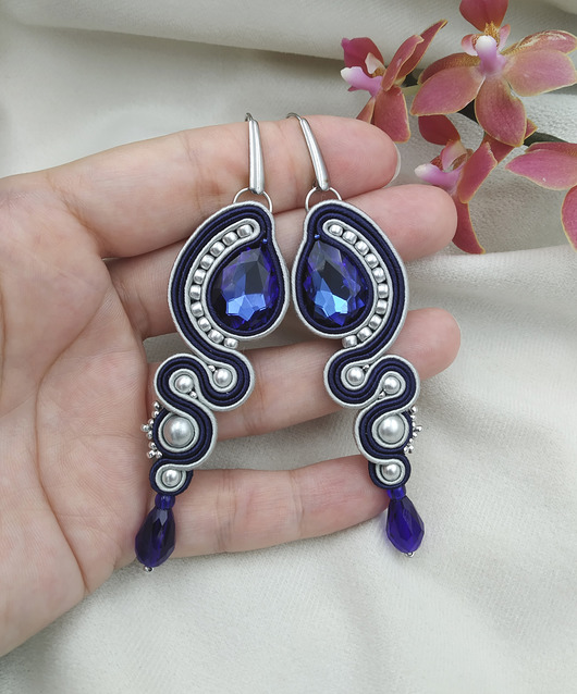 Długie kolczyki sutasz na wesele, srebrne kolczyki sutasz