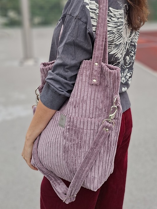 Sztruksowa torebka z kieszeniami Wrzosowa