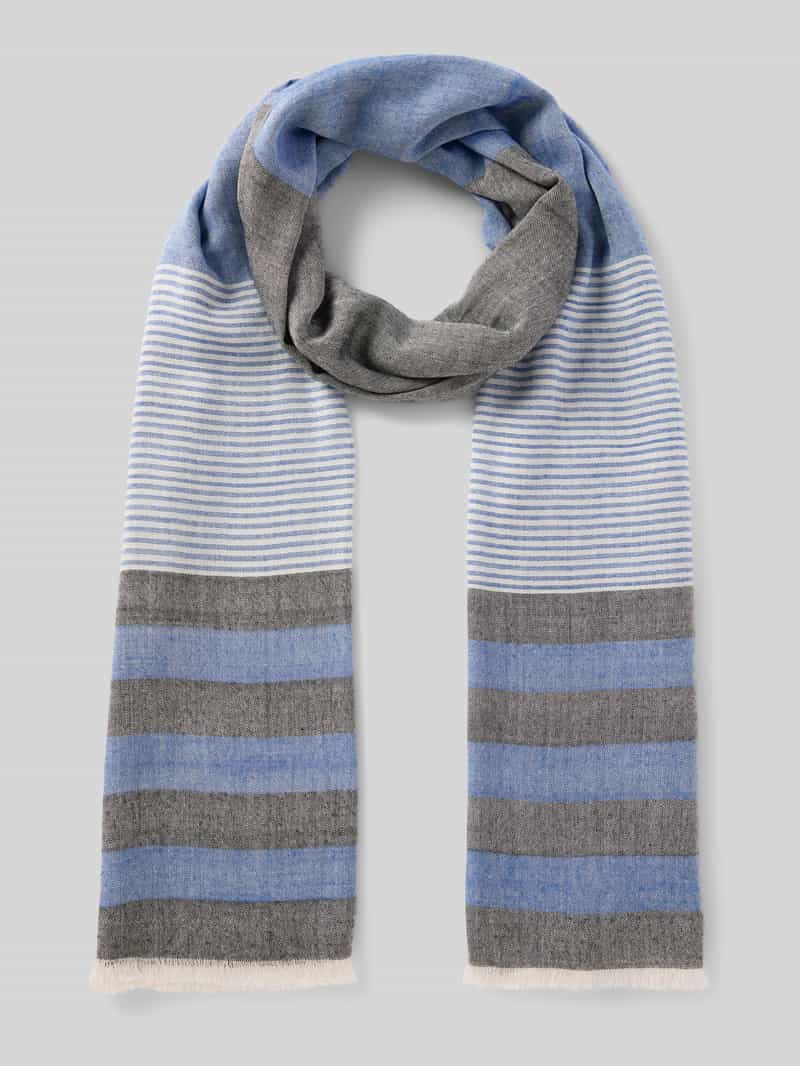 Szal z wiskozy z frędzlami