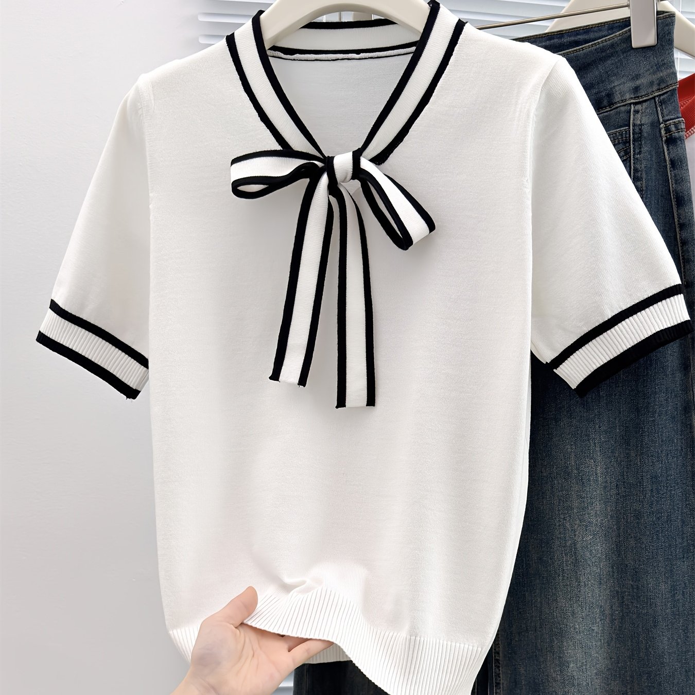 TEMU kolorowa koszulka damska na 2025 z krótkim rękawem w paski, dekoltem w serek i kokardą