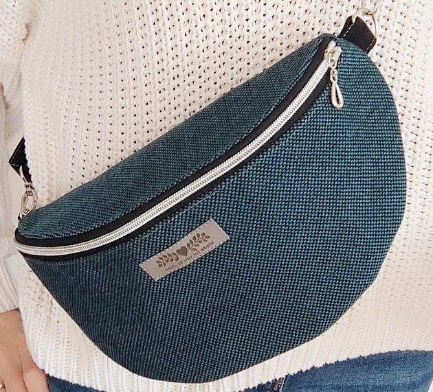 Turkusowa nerka pleciony materiał boho na ramię