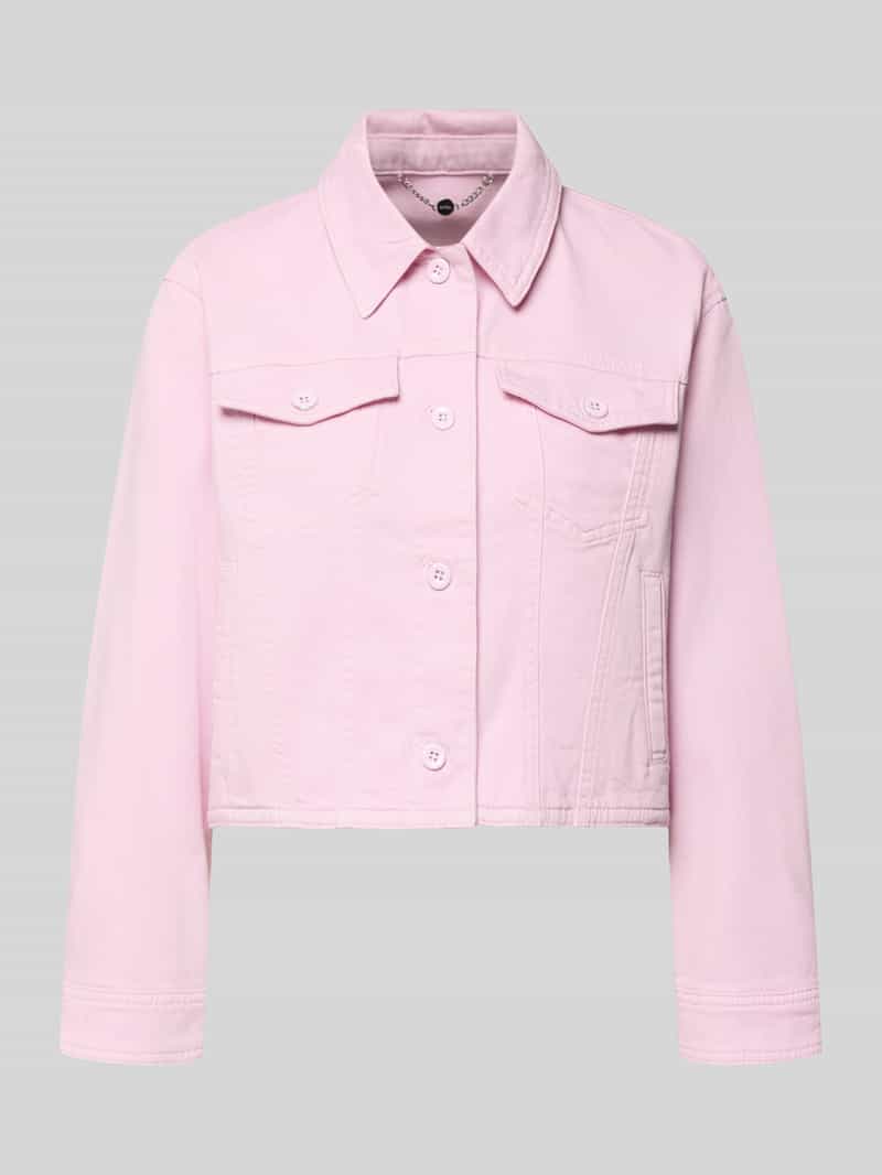 Kurtka jeansowa z listwą guzikową i kieszeniami na piersi