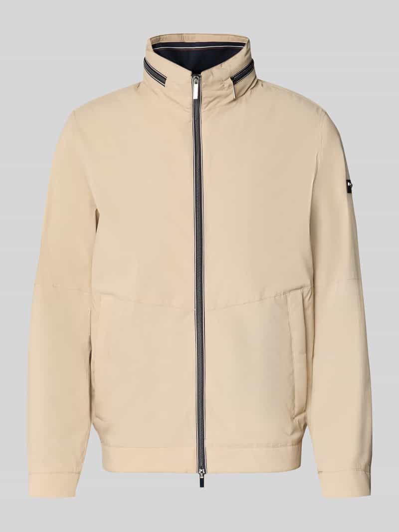 Kurtka o kroju regular fit ze stójką