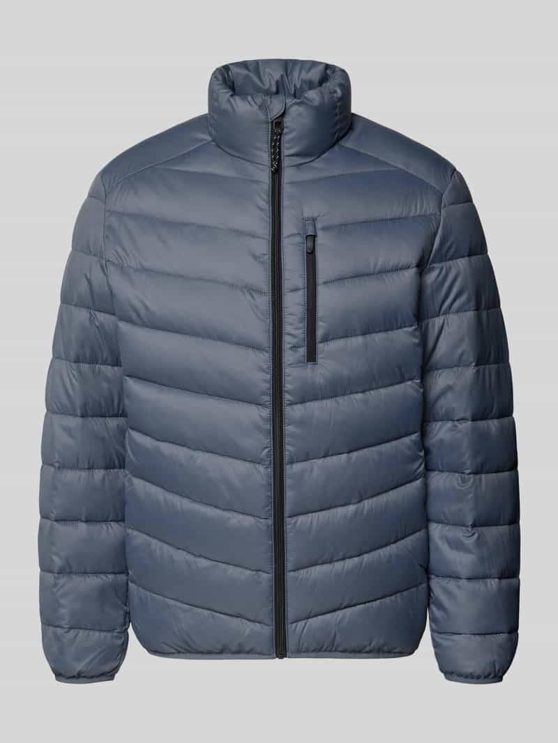 Kurtka pikowana o kroju regular fit z pionową kieszenią na piersi zapinaną na zamek błyskawiczny