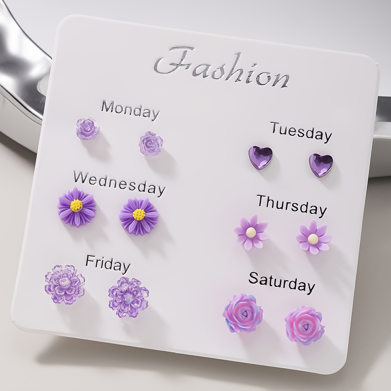 TEMU 1 12 Słodkich, Modnych, Eleganckich Kolczyków z Kwiatowym Serduszkiem w Kolorze Fioletowym dla Kobiet, Biżuteria na Codzień, Wieloczęściowy