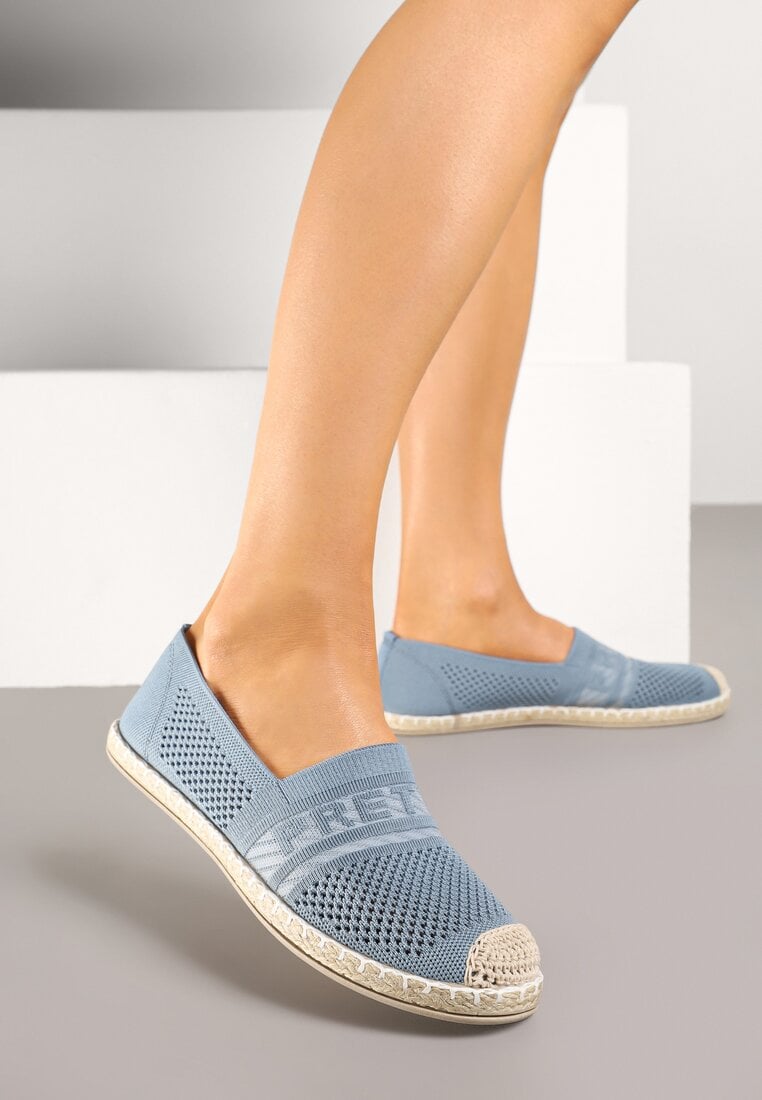 Jasnoniebieskie Espadryle z Napisem Perforowaną Cholewką i Plecionym Noskiem Palamelia