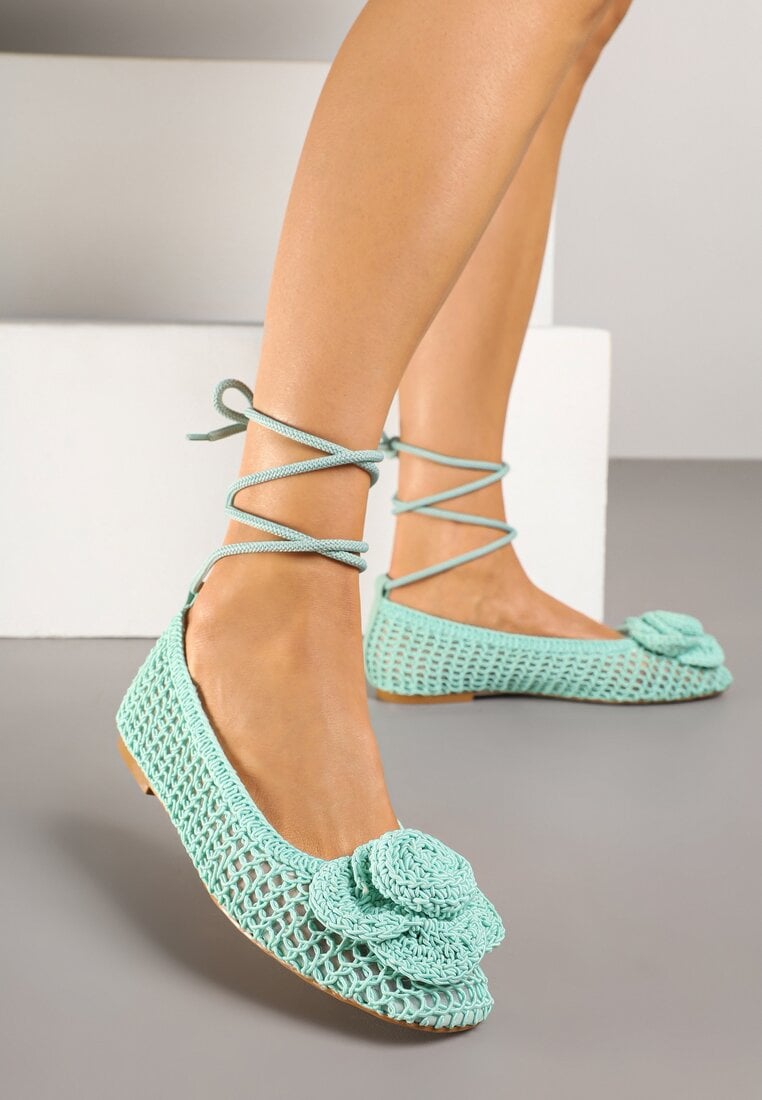 Zielone Balerinki z Ażurową Cholewką Ozdobione Kwiatem 3D Cleiria