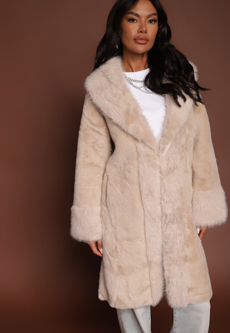 Beżowa Kurtka Futro o Długim Kroju z Wiskozą Ninnarlia