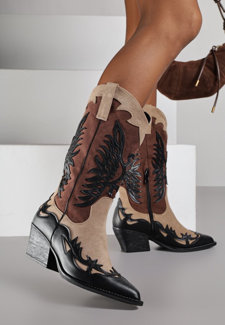 Czarne Botki Kowbojki na Stożku z Tłoczoną Cholewką Badilora