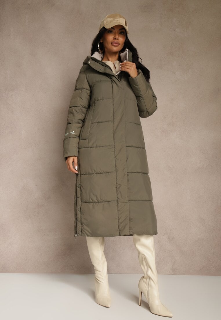 Ciemnozielona Pikowana Kurtka o Długim Kroju z Kapturem i Suwakami po Bokach Tevitte