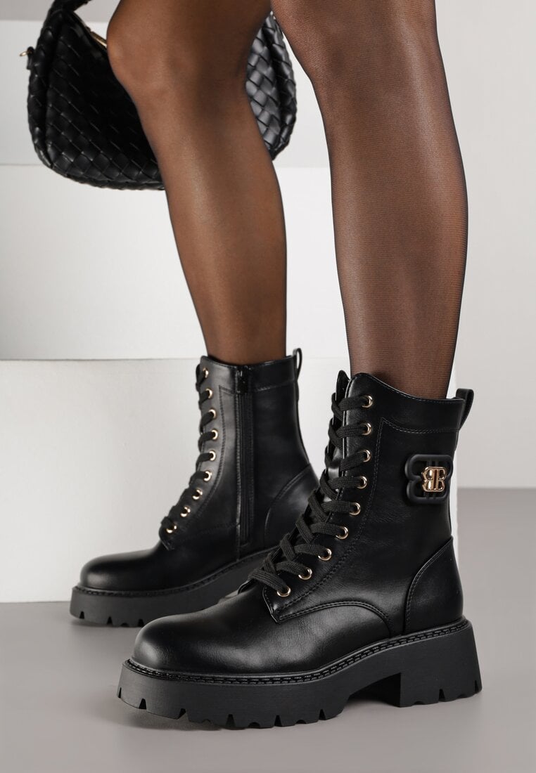 Czarne Botki Workery VICES z Metalicznym Zdobieniem na Cholewce Cevea