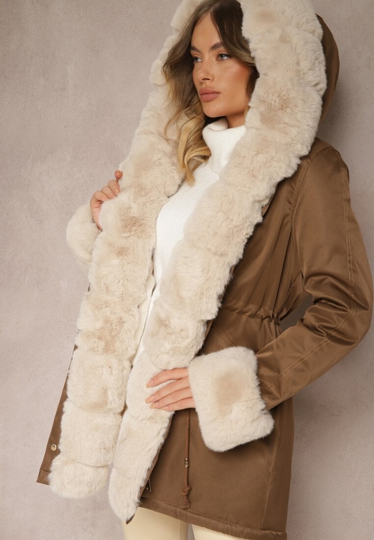 Beżowo-Brązowa Kurtka Typu Parka z Kapturem Zdobiona Futerkiem z Możliwością Odpięcia Valinora