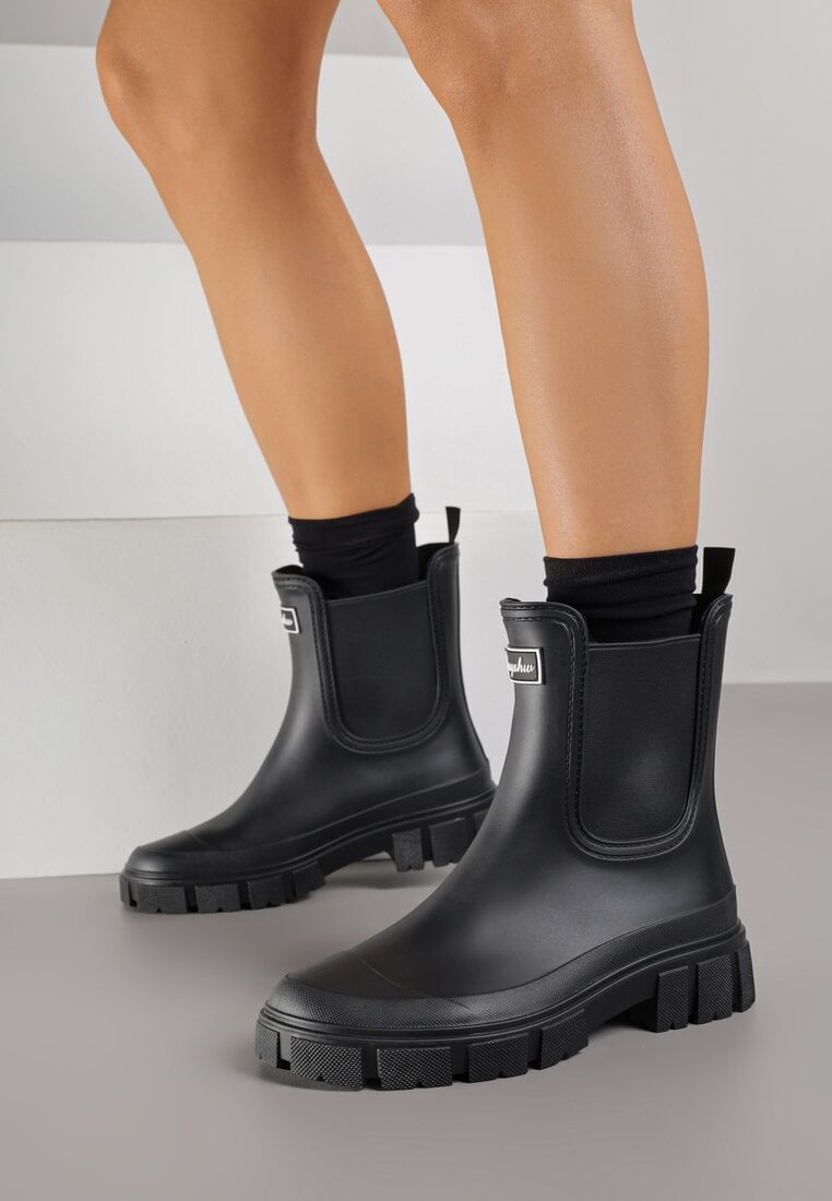 Czarne Kalosze z Elastycznymi Panelami i Detalem z Napisem Delaena