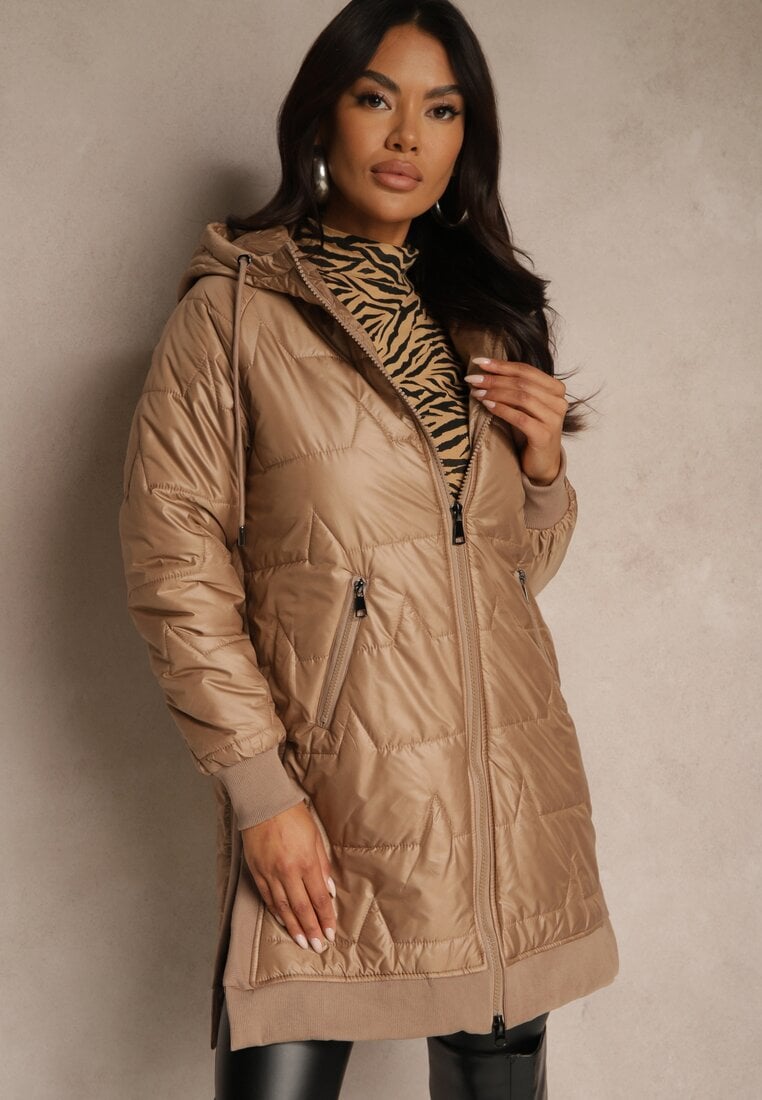 Jasnobrązowa Przejściowa Kurtka z Kapturem Zdobiona Pikowaniem Fesulia