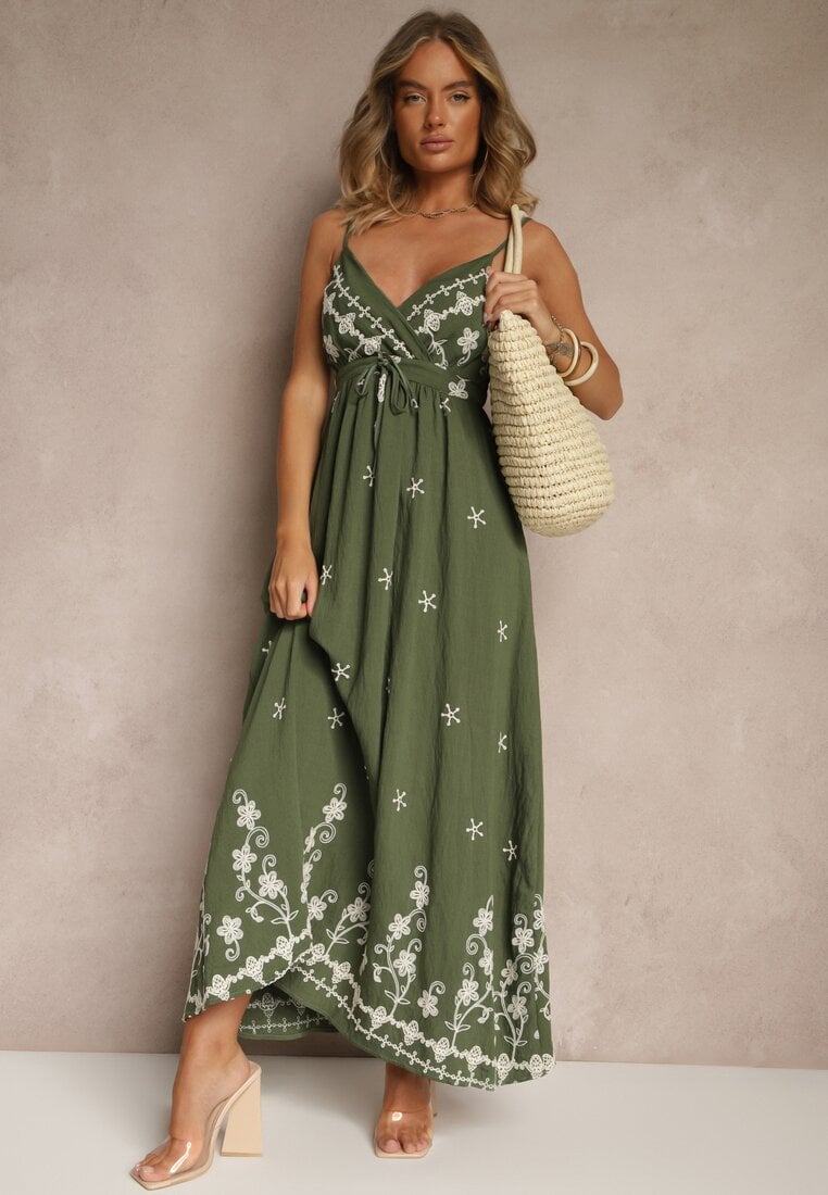 Zielona Wiskozowa Sukienka z Kopertowym Dekoltem i Haftami Sarondra