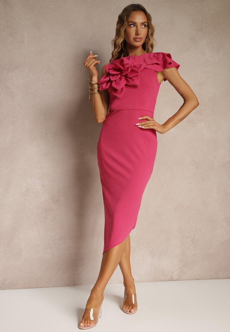 Fuksjowa Koktajlowa Asymetryczna Sukienka Vices z Kwiatem 3D i Falbankami Tolelira