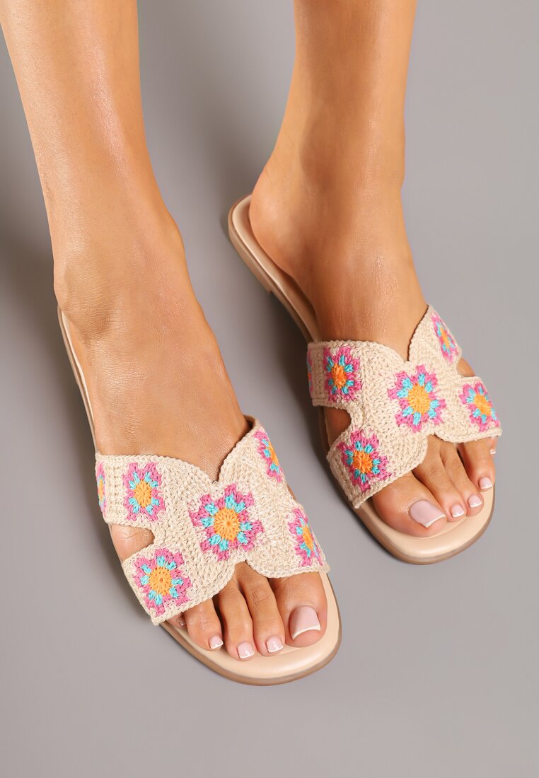 Beżowo-Fioletowe Klapki z Szydełkowym Zdobieniem w Kwiaty na Płaskiej Podeszwie Fenela