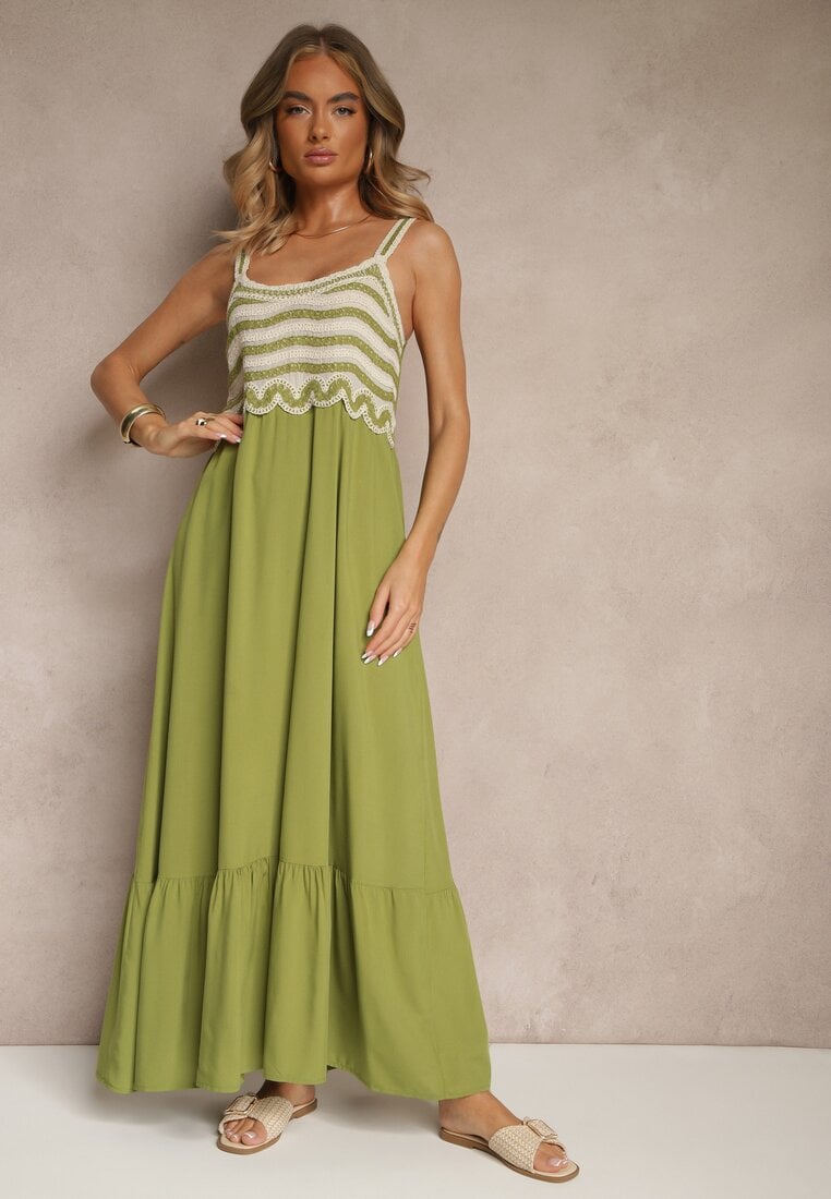 Zielona Wiskozowa Sukienka z Haftami na Ramiączkach o Rozkloszowanym Kroju Efralisse