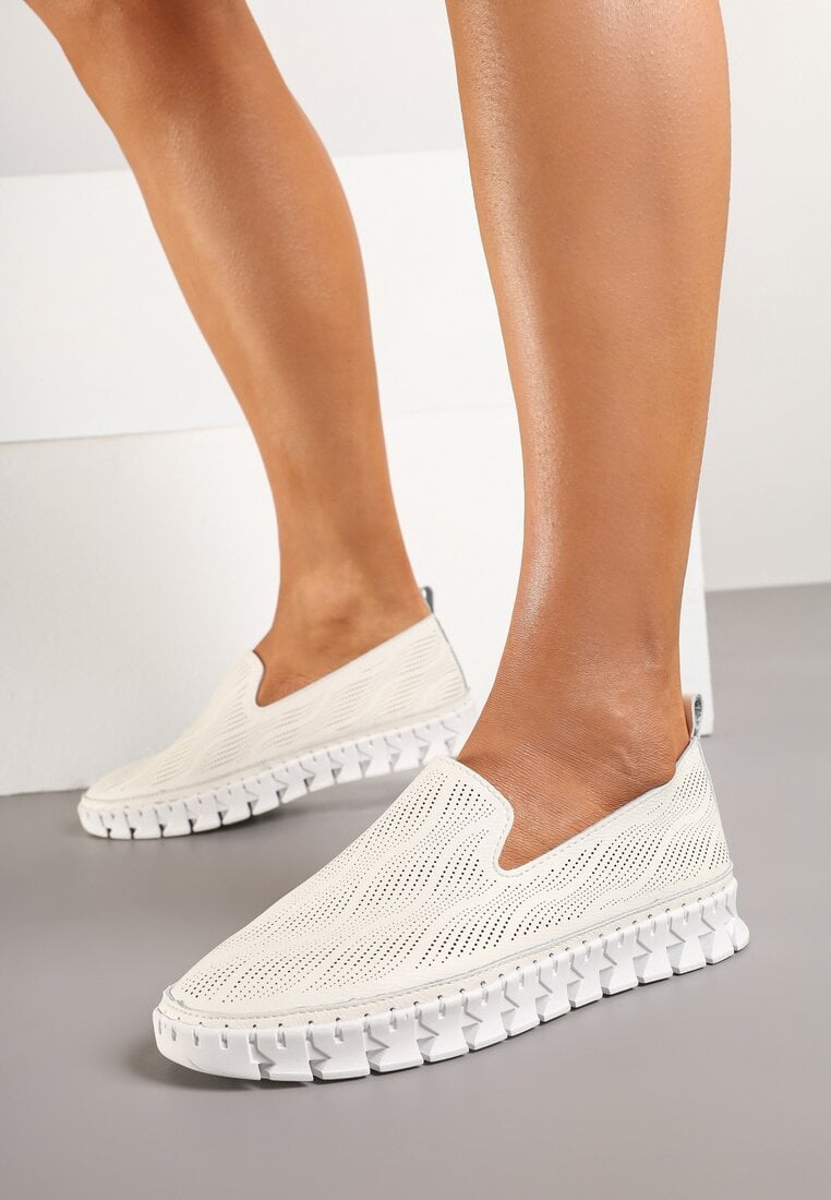 Beżowe Tenisówki ze Skóry Naturalnej Zdobione Perforacją Gonessea