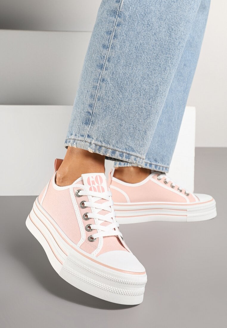 Różowe Trampki na Platformie Ozdobione Cyrkoniami Arenoria