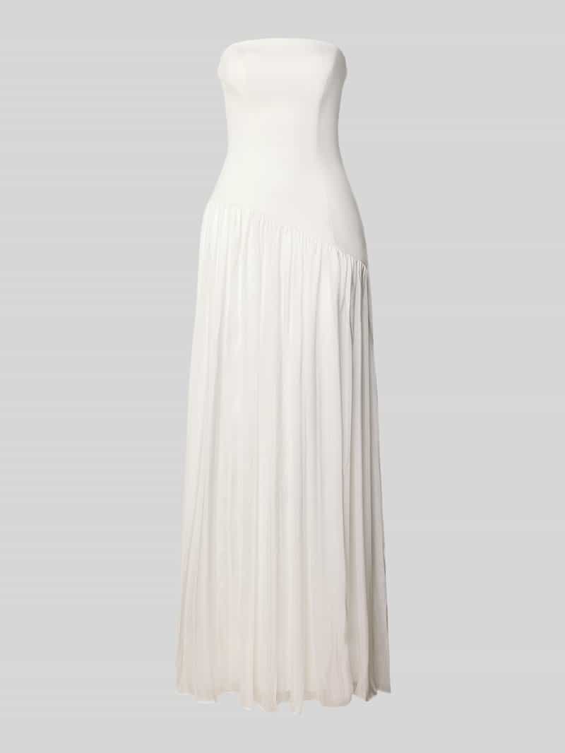 Suknia ślubna o kroju slim fit z plisami