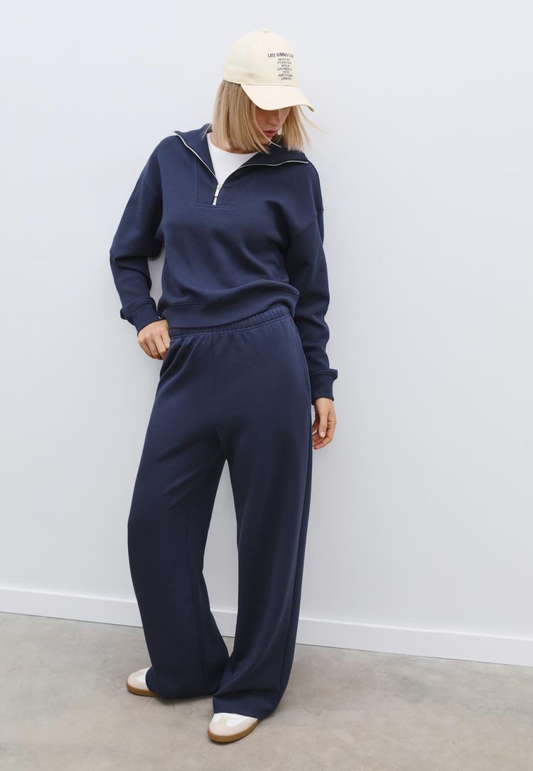 Stradivarius Spodnie jogger z szerokimi nogawkami Ciemnomorski XXS