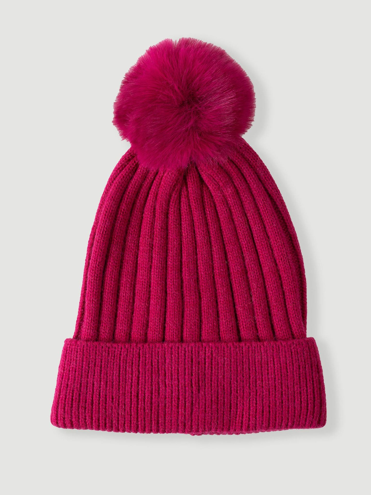 Różowa czapka pomponem