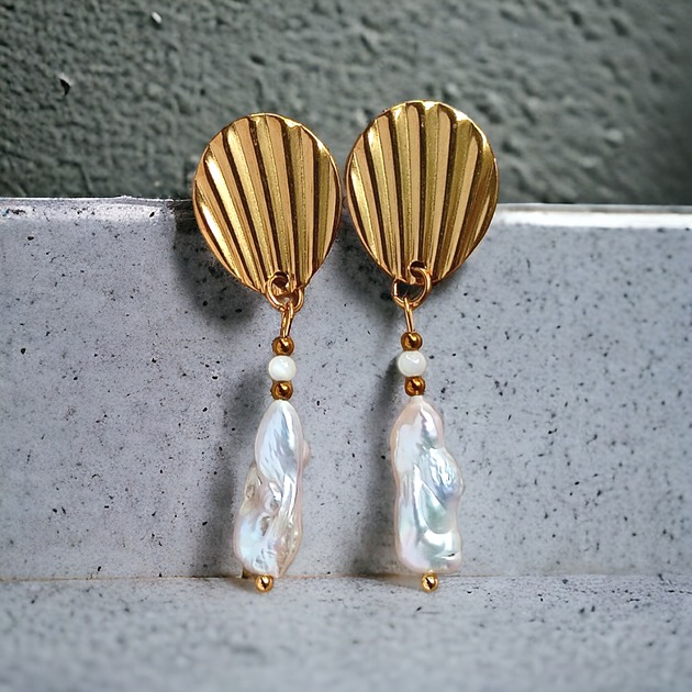 Zjawiskowe kolczyki :: PERŁY & stal pozłacana