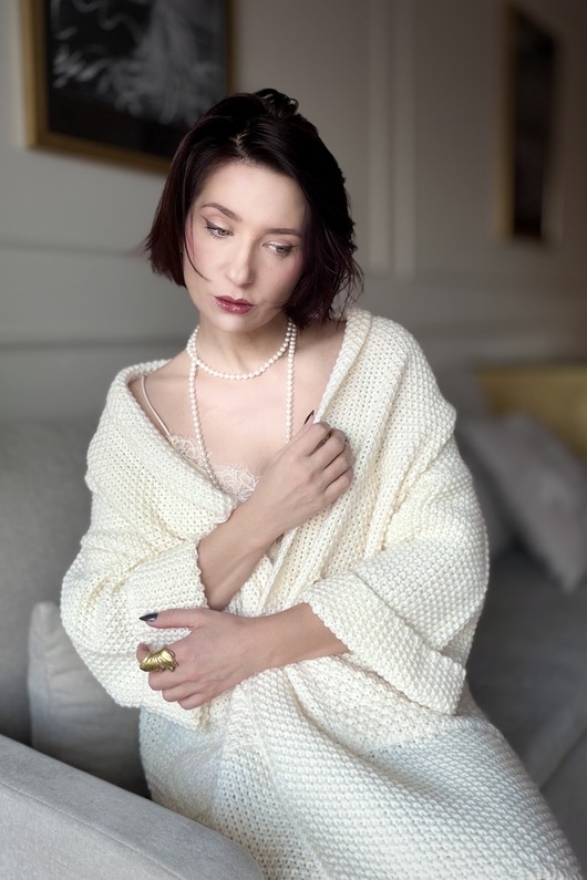 Obszerny kardigan z szalowym kołnierzem i kieszeniami, ecru