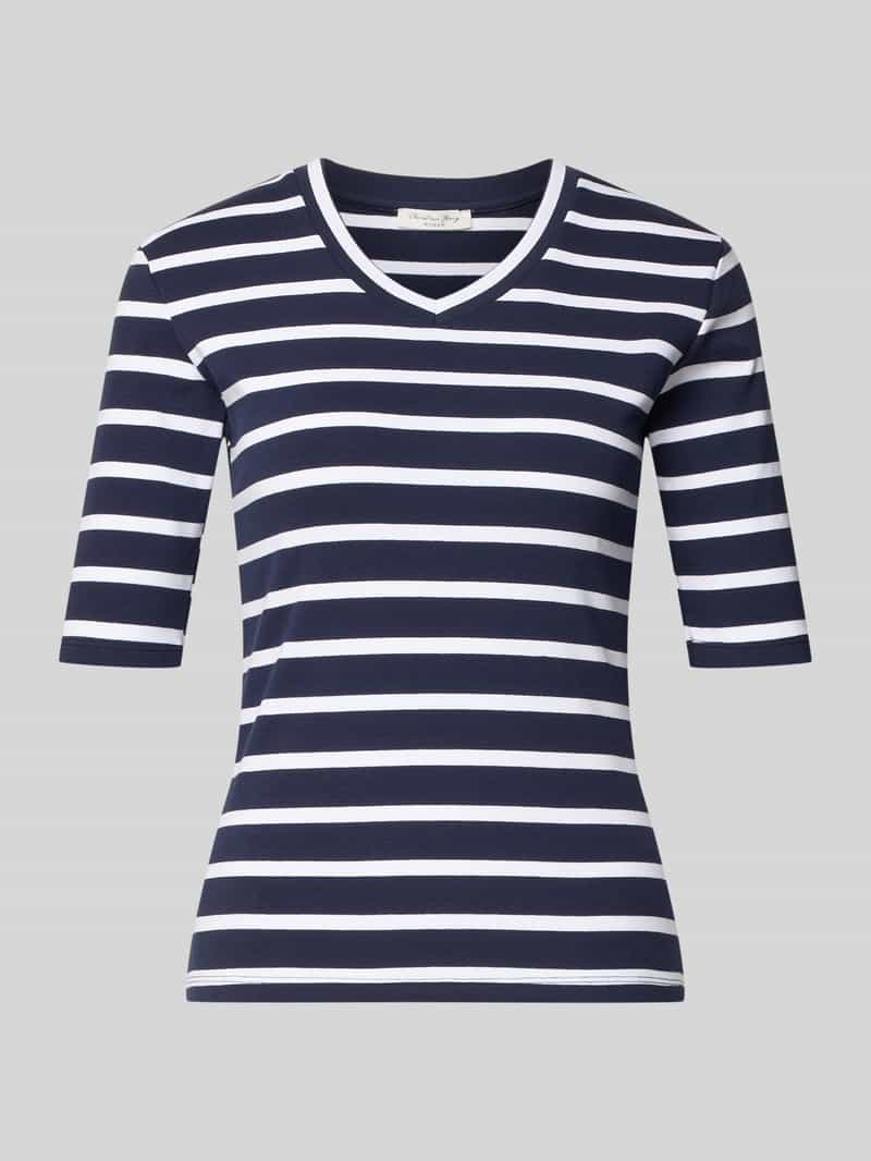 T-shirt ze wzorem w paski i dekoltem w serek