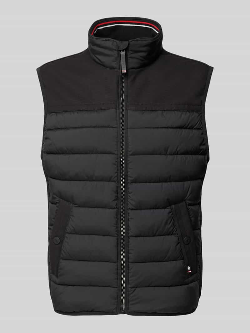 Kamizelka pikowana o kroju regular fit z wodoodpornego materiału