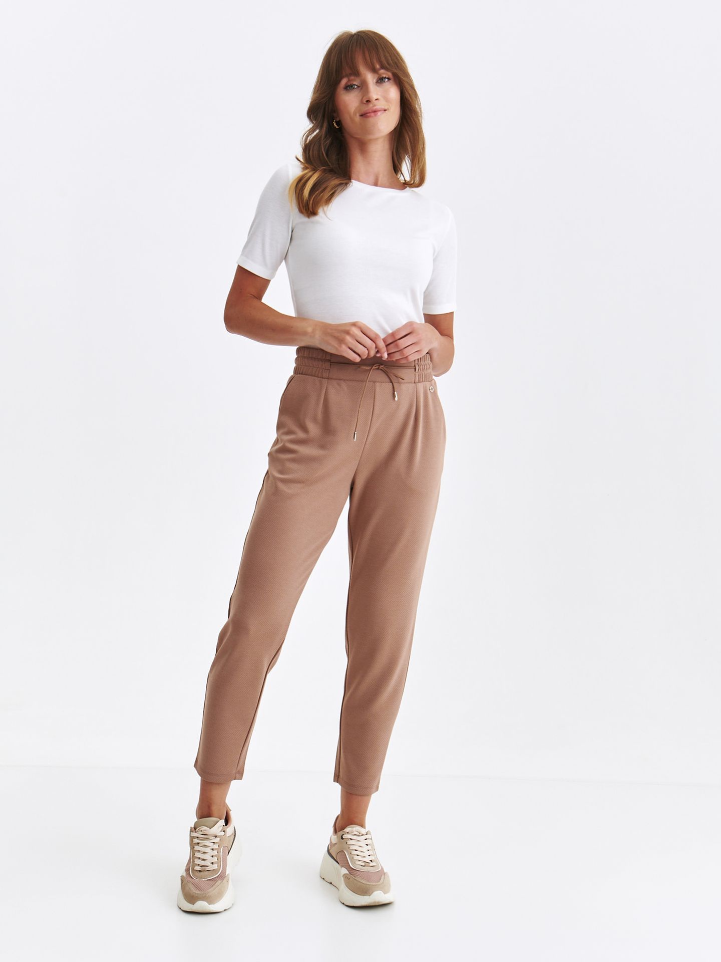 Spodnie damskie beżowe - SSP4475BE spodnie długie - TOP SECRET - Odzieżowy sklep internetowy TOP SECRET