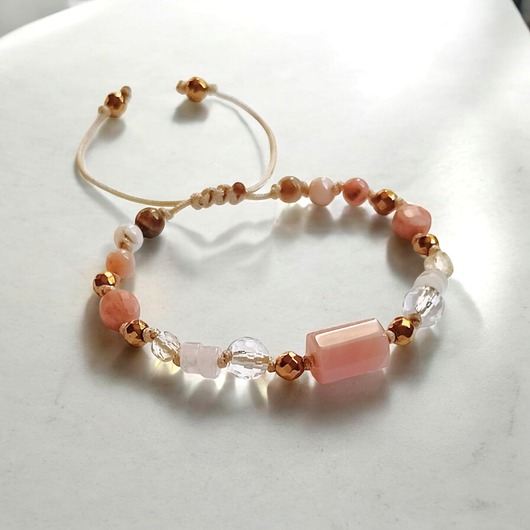 RADOŚĆ ŻYCIA - amulet - k. słoneczny, opal, k.górski, cytryn, k. różowy